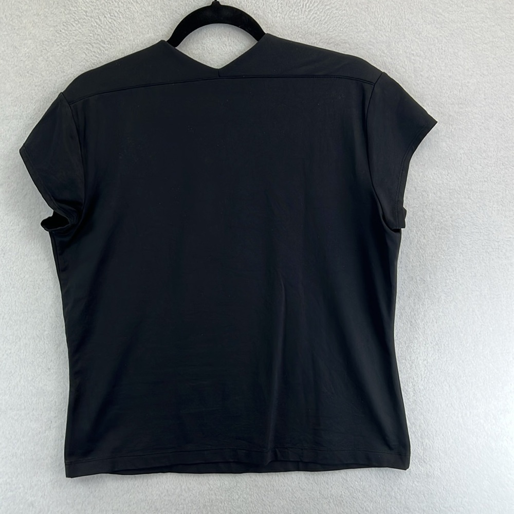 Chico’s Women’s Tee / Top Sz 2 (US 12) Black Nylon & Spandex V-neck Cap Sleeves - Picture 5 of 10